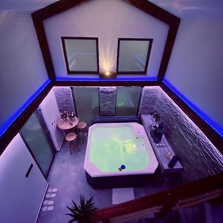 Vila Lemar Wellness & Spa Huncovce エクステリア 写真