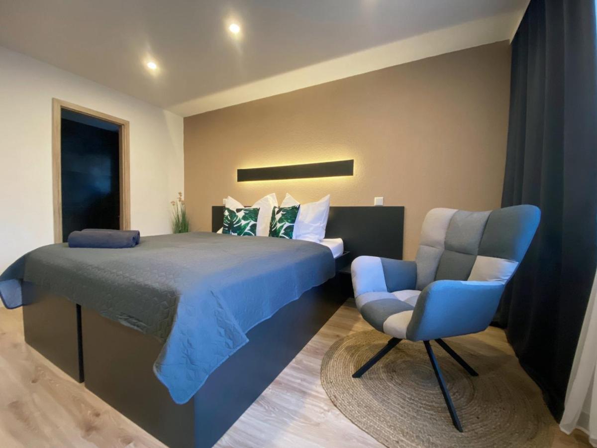 Vila Lemar Wellness & Spa Huncovce エクステリア 写真