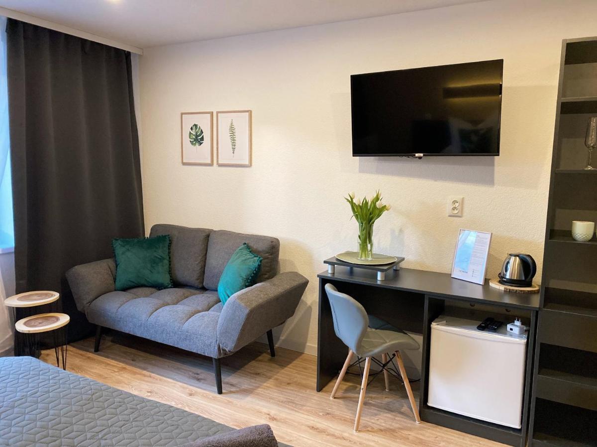 Vila Lemar Wellness & Spa Huncovce エクステリア 写真