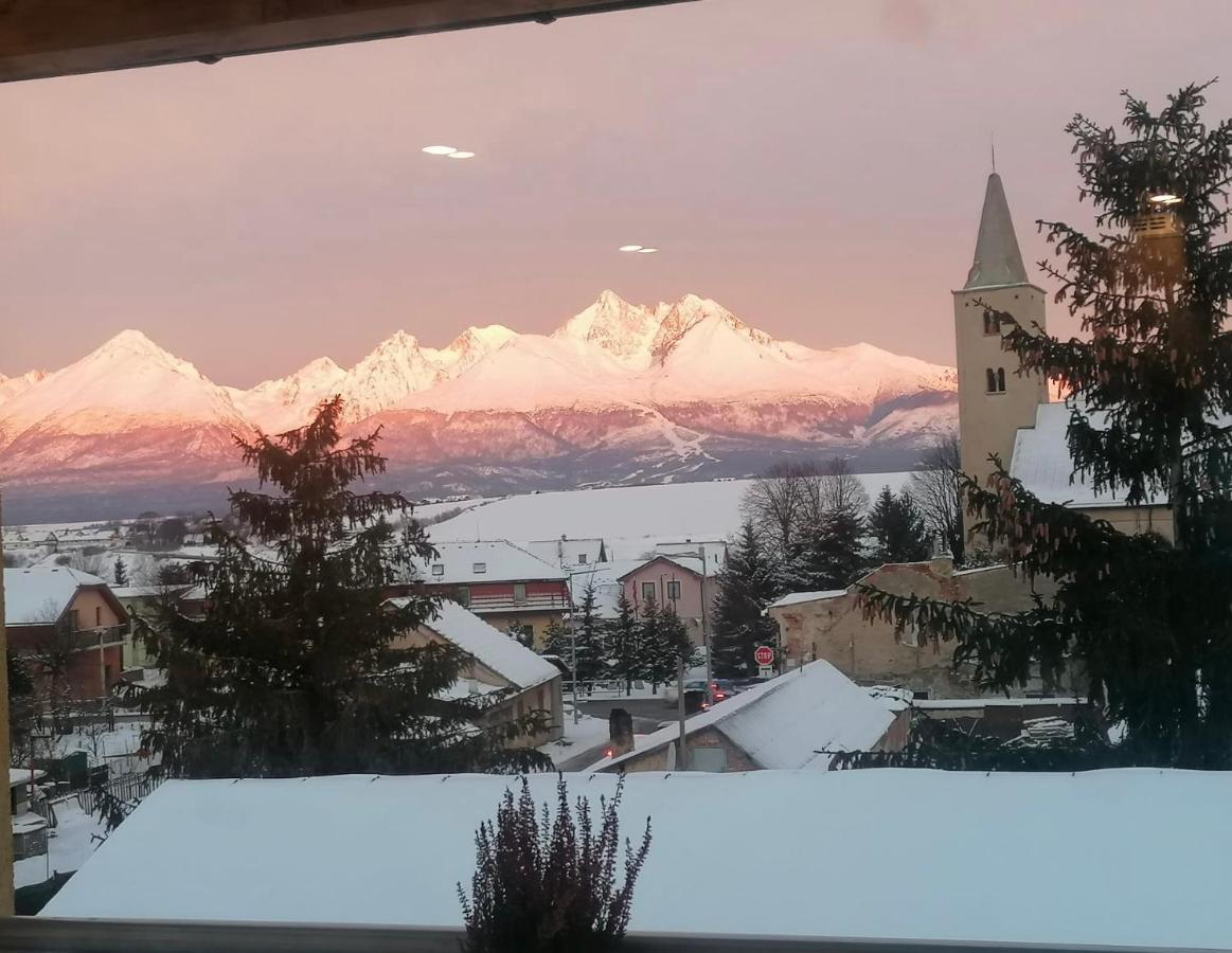 Vila Lemar Wellness & Spa Huncovce エクステリア 写真