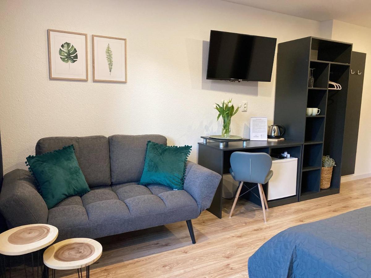 Vila Lemar Wellness & Spa Huncovce エクステリア 写真