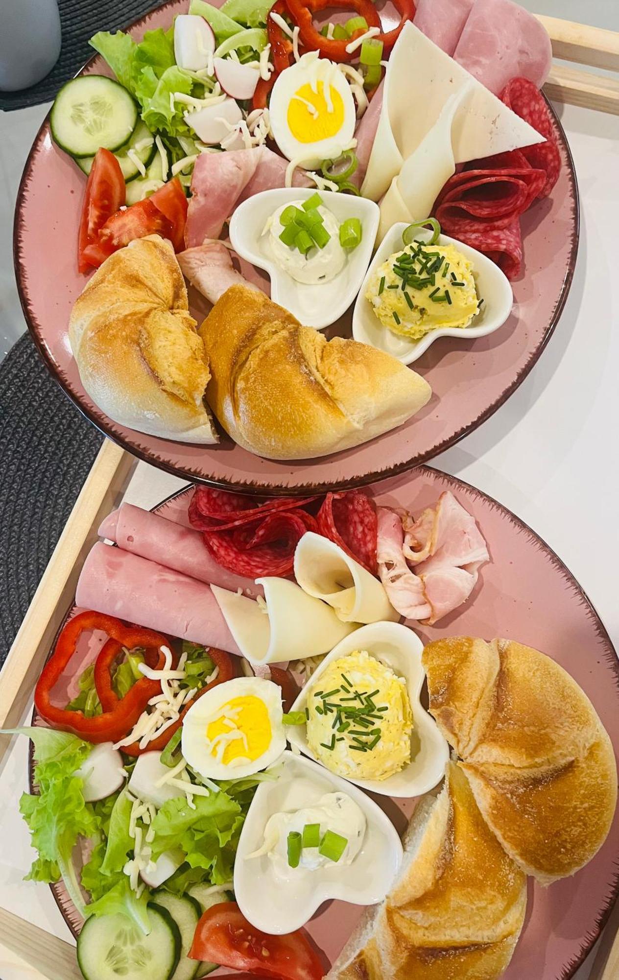Vila Lemar Wellness & Spa Huncovce エクステリア 写真